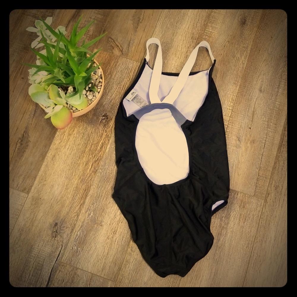 Champion | Swimsuit | Medium